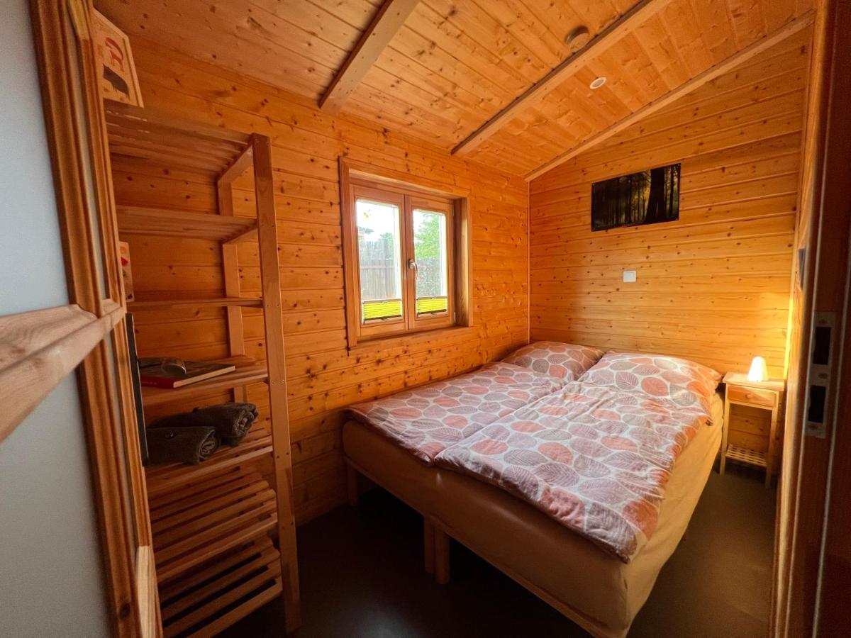 Chalet "Waldhauszeit" Am See Mucke Luaran gambar